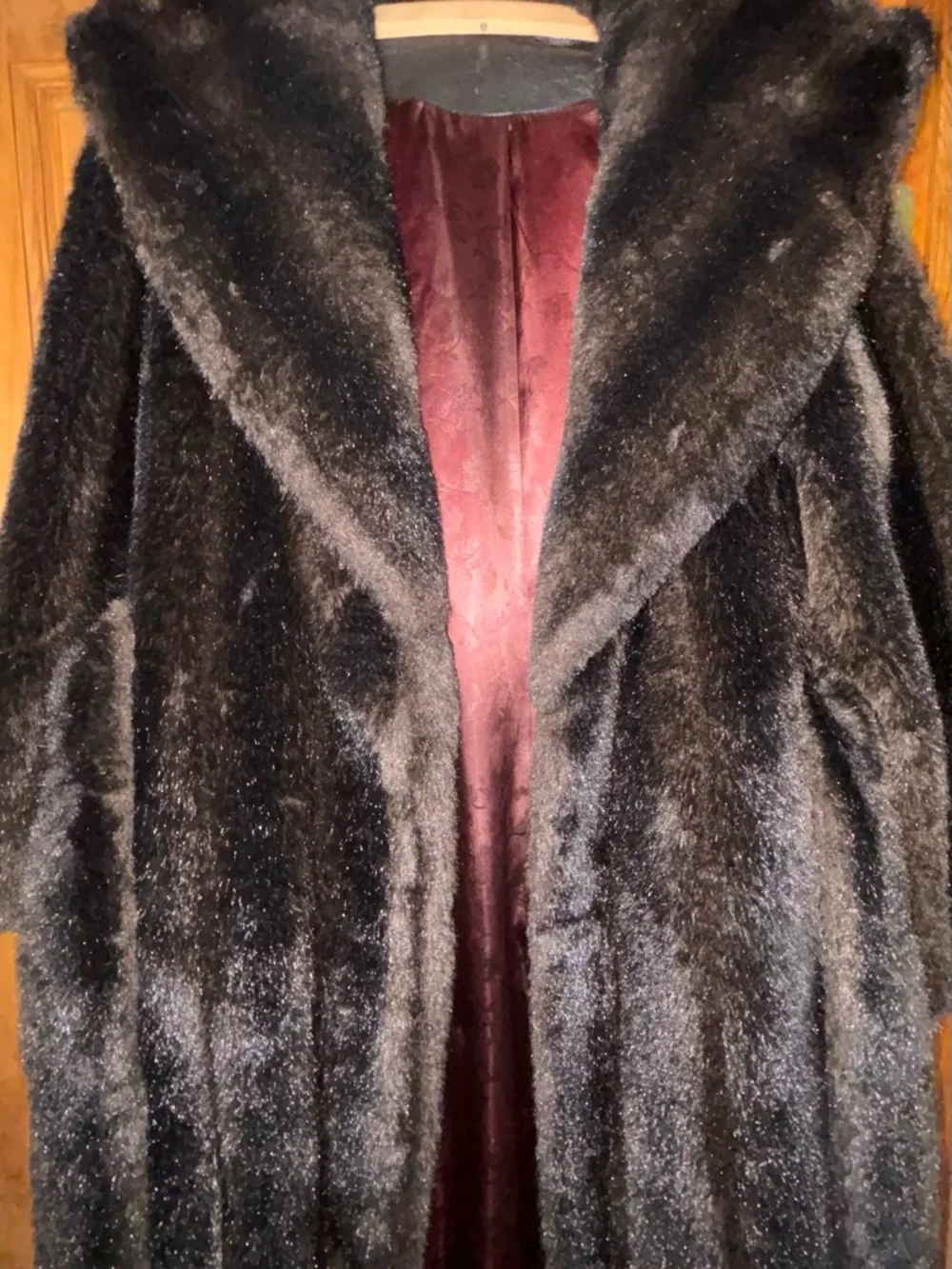 Vintage Betty Rose Dark Brown Fur Coat - Picture 4 of 5